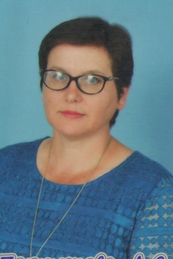 Паршукова Антонина Сергеевна.
